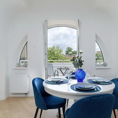 Teresa Morski W Swinoujsciu Z Parkingiem I Balkonem By Renters *