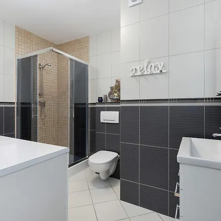 Appartement Teresa Morski W Swinoujsciu Z Parkingiem I Balkonem By Renters *