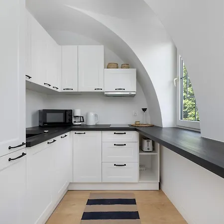 Teresa Morski W Swinoujsciu Z Parkingiem I Balkonem By Renters Appartement *